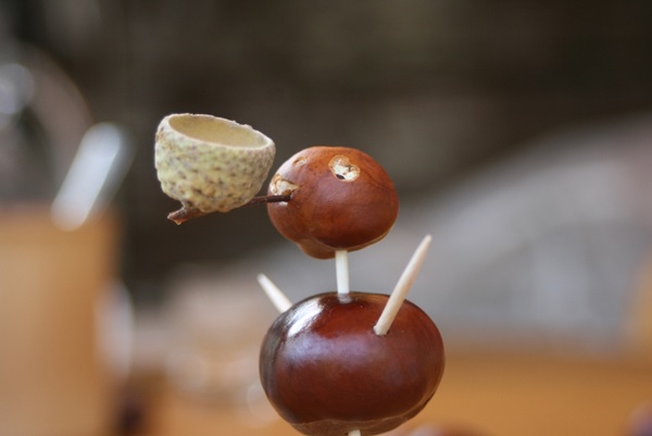 Crafts from chestnuts on the theme of Autumn