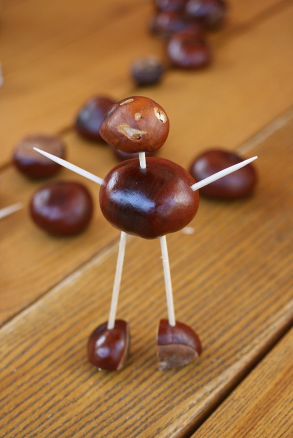 Crafts from chestnuts on the theme of Autumn