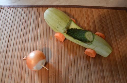 Crafts from vegetables by own hands