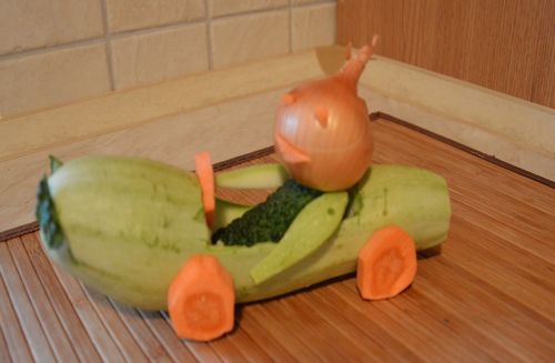 Crafts from vegetables by own hands