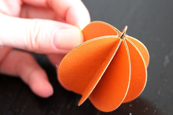 Crafts for children on Halloween