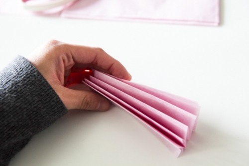 How to make pom-poms from paper