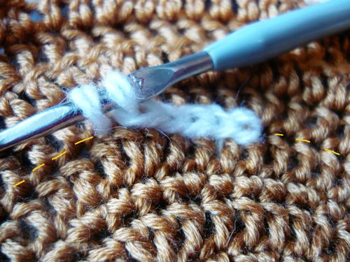 How to tie a hook in the form of a chicken