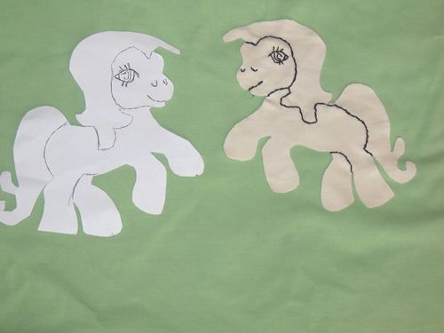 Soft toys with their own hands
