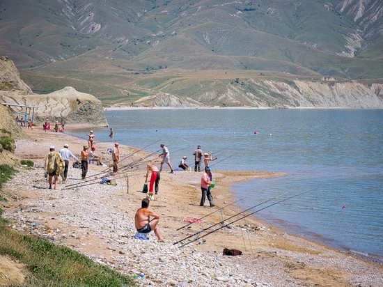 Fish big and small: the best places for fishing in Crimea