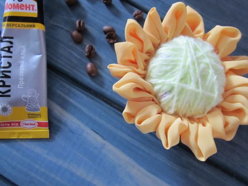 Topiary sunflower own hands
