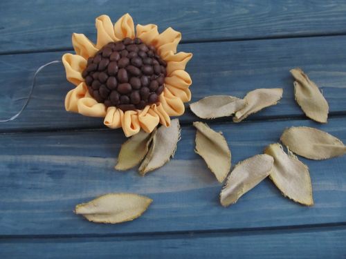 Topiary sunflower own hands