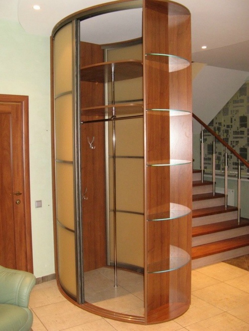 Built-in wardrobe with own hands
