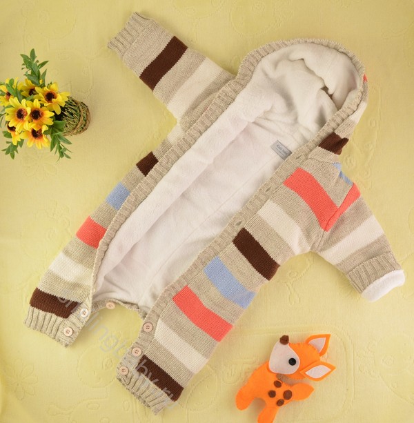 How to tie a newborn's overalls: charts and step-by-step instructions