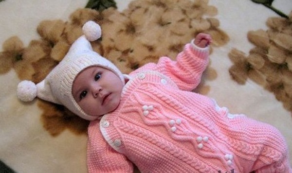 How to tie a newborn's overalls: charts and step-by-step instructions