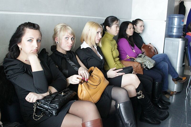 How to become a flight attendant?