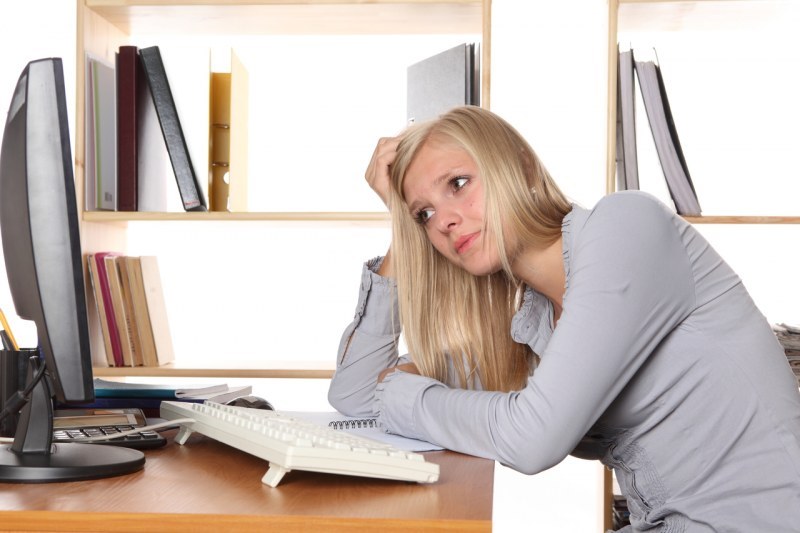 girl at the computer