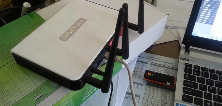 How to distribute the Internet over WiFi from a laptop