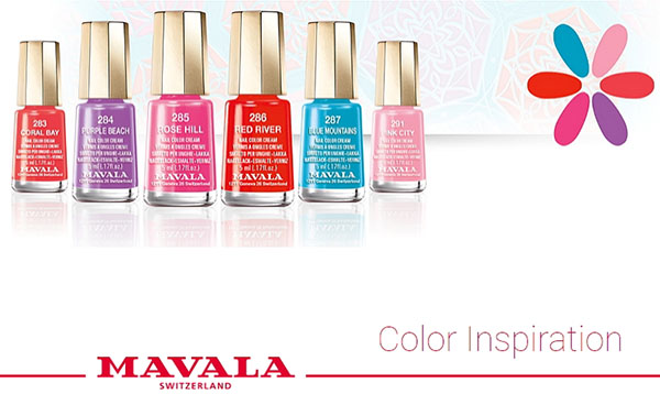 Extravaganza colors: summer collections of varnishes Zoya and Mavala