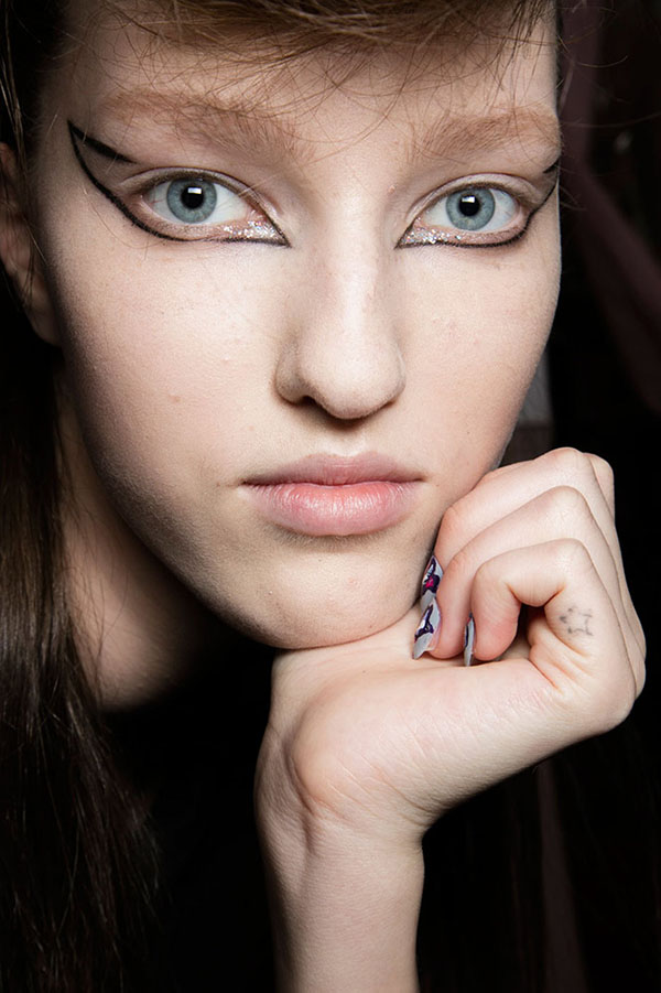 Graphic make-up - winter trend 2016-2017