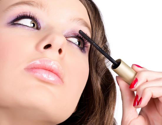Individual features of eye makeup