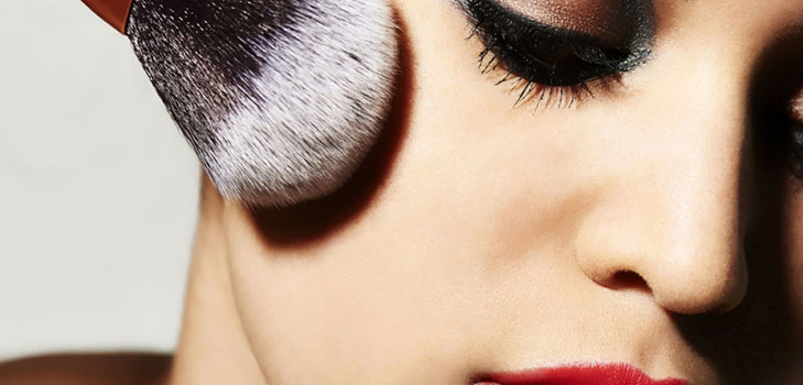 Lady Perfection: Three Makeups for a Festive Image