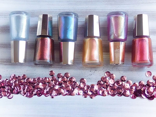 The magic of the holiday in the collection of varnishes Mavala Disco Color
