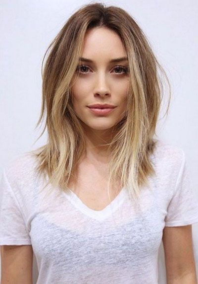 Highlighting on fair-haired hair