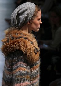 Fashion headdresses autumn-winter 2011-2012 Fashion headdresses autumn-winter 2011-2012