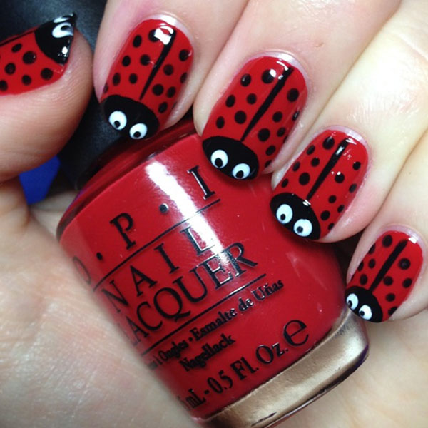 Fashionable duo: two-color manicure as a trend of winter 2016-2017