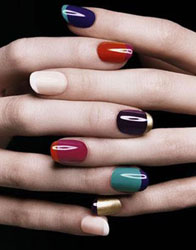 Fashionable manicure in autumn 2010 Fashionable manicure in autumn 2010