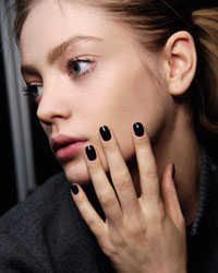 Fashionable manicure in autumn 2010 Fashionable manicure in autumn 2010
