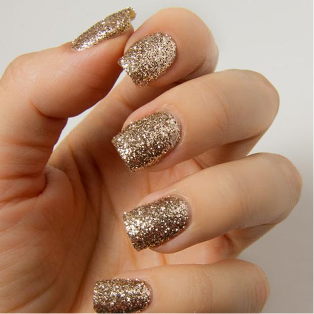 golden nails