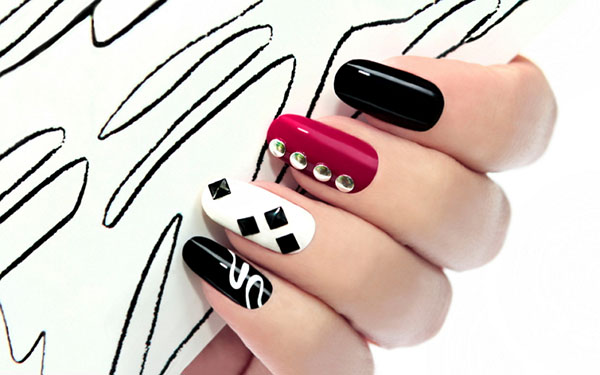 Updated classic: stylish summer manicure-2017