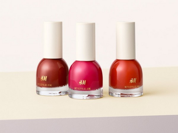 Autumn fireworks: collection of varnishes H & M Beauty