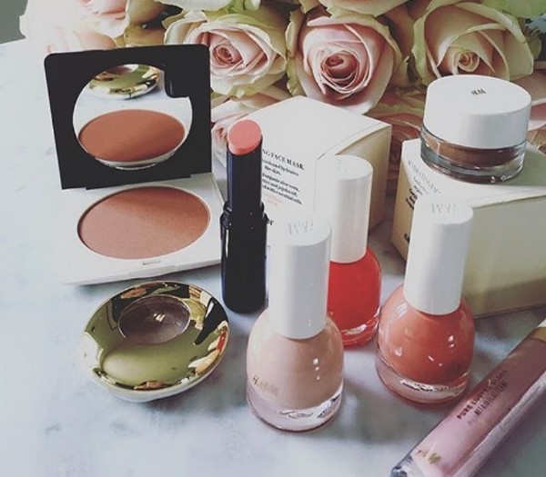 Autumn fireworks: collection of varnishes H & M Beauty