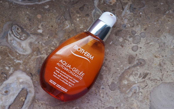 Biotherm Aqua-Gelée Solaire beach line for velvety skin