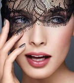 Festive make-up for Valentine's Day Festive make-up for Valentine's Day