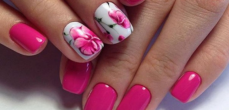 Pink manicure - the current summer trend