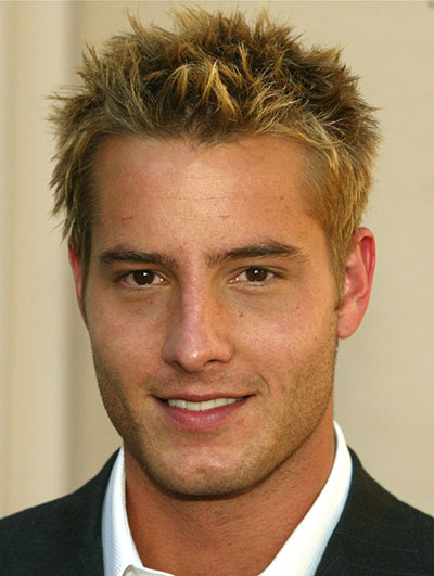 Ezek - an ideal hairstyle for those who do not like to mess with laying Simple and one of the most popular hairstyles