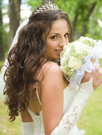 Wedding hairstyles with flowing hair Wedding hairstyles with flowing hair