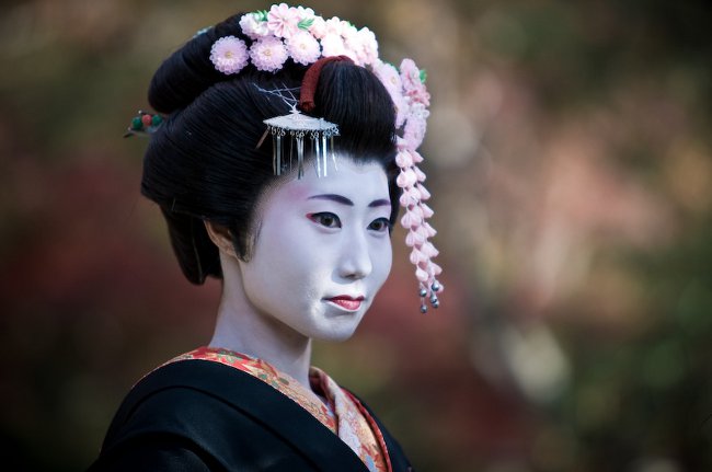 Hair Ornaments: Kanzasi