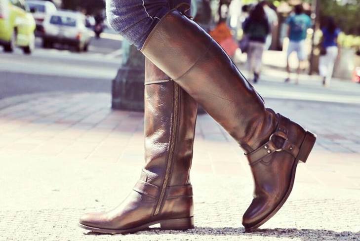 Lessons of style: what to wear high boots with low heels