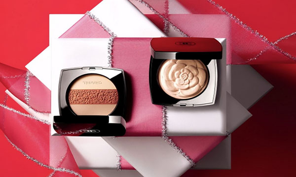 Magnificent trio: novelties Chanel for shining make-up