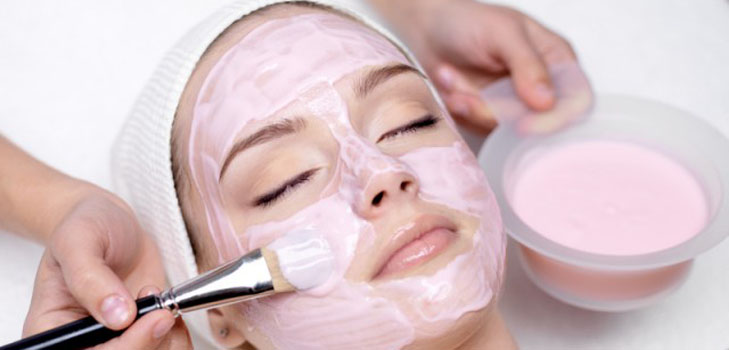Winter facial treatment: Nourishing mask for dry, fading skin at home