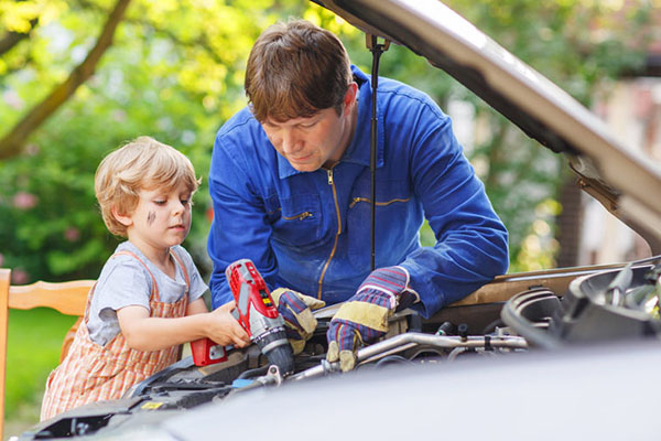 How to help your husband become an ideal father? Any ideas!