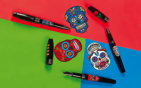 Without a miss: TOP-3 New Year's gifts for stylish girls