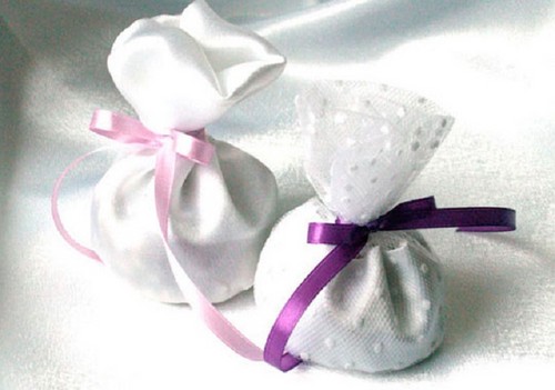 What to present to guests at the wedding - the best ideas
