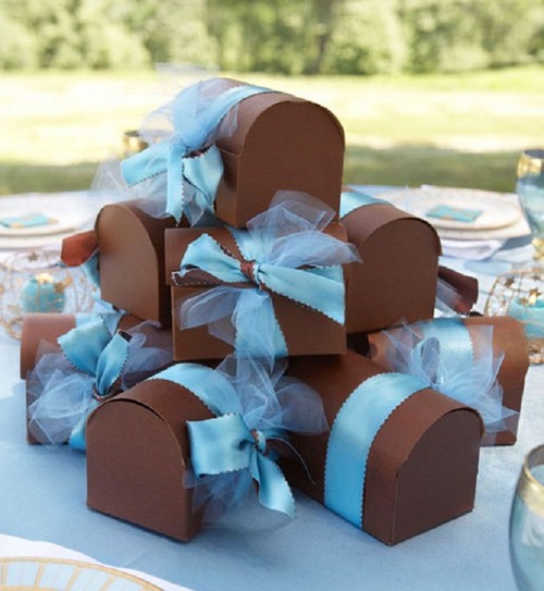 What to present to guests at the wedding - the best ideas