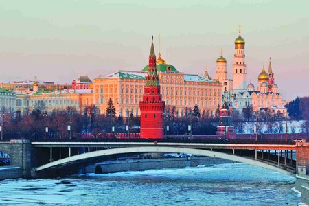 The best congratulations on the Day of Moscow in verse and prose
