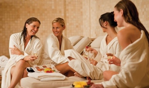 Original bridal party for brides: ideas and scripts