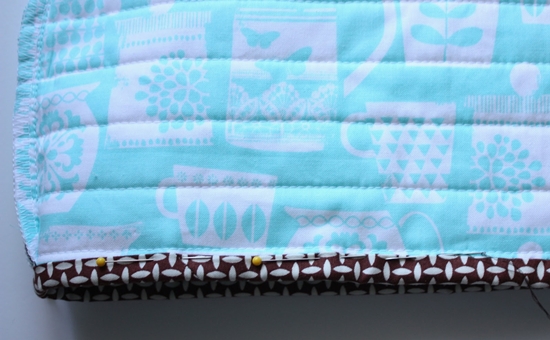 How to sew a heating pad on a kettle by yourself