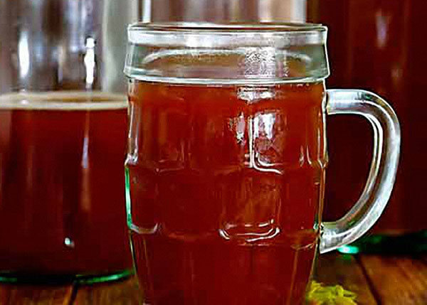 How to deceive the sellers of kvass: Choose a useful summer drink