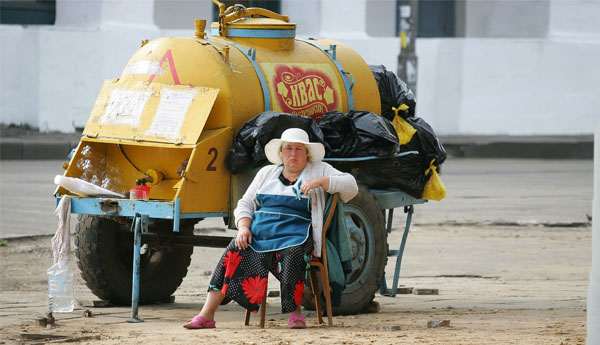 How to deceive the sellers of kvass: Choose a useful summer drink