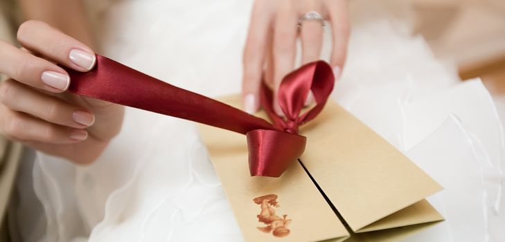How to donate money for a wedding